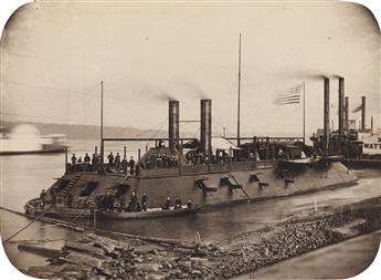 (CIVIL WAR) The Ironclad U.S.S. Carondelet with her crew.